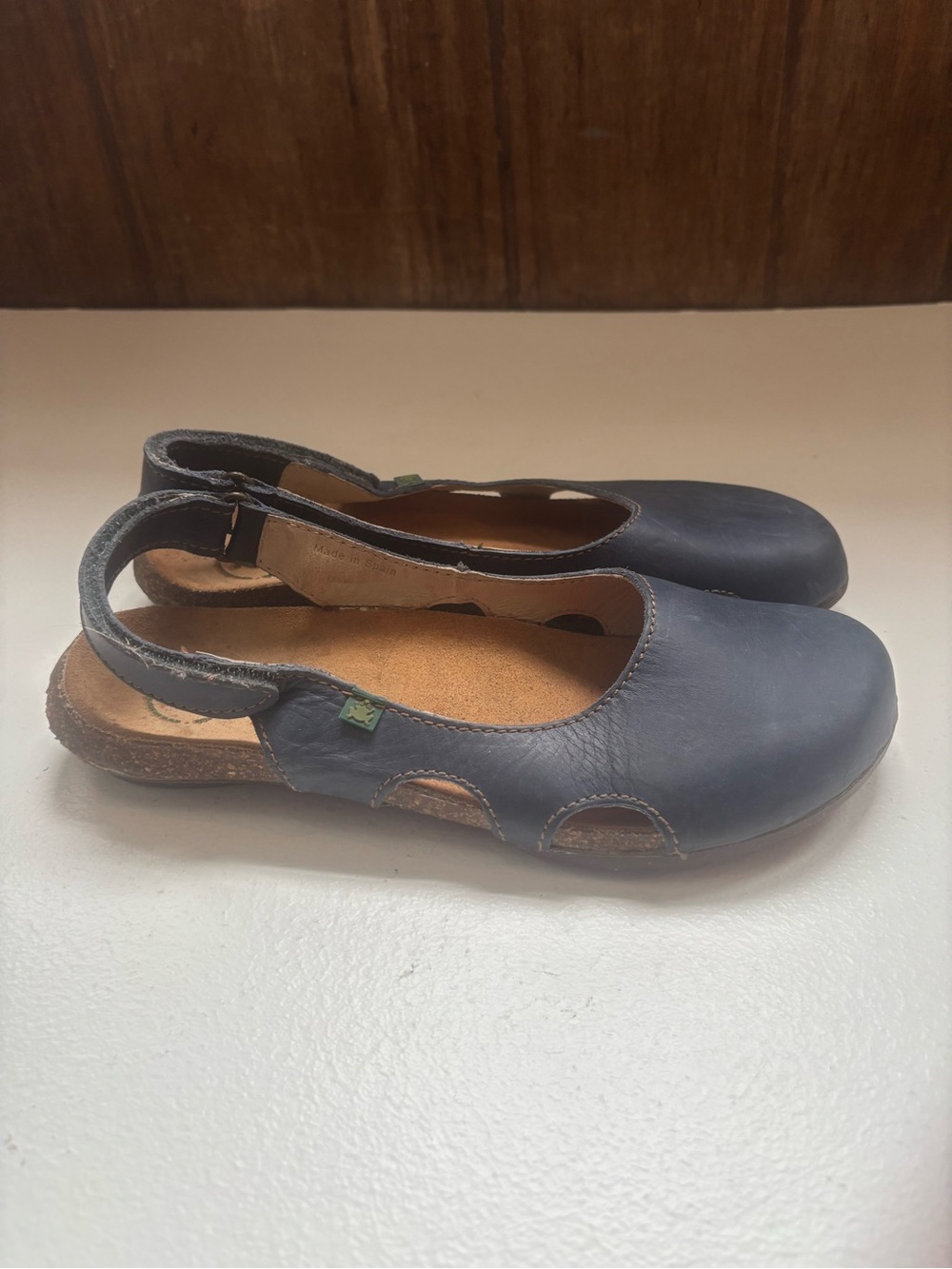 El Naturalista Wakataua slingback sandals size 38 blue